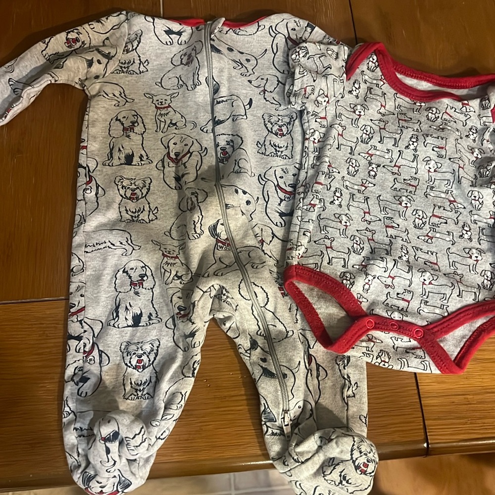 Infants sleeper and onesie
